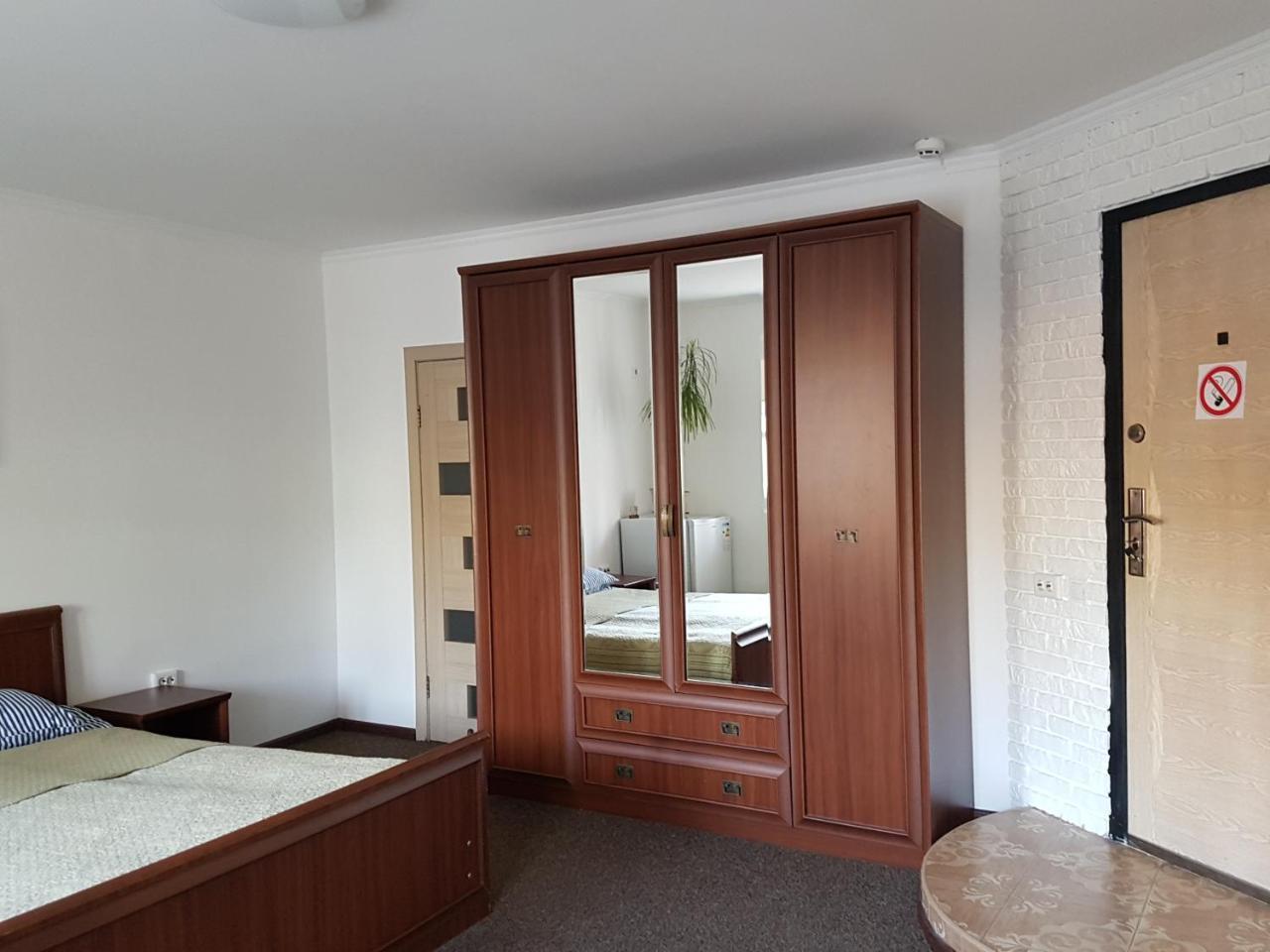 Apartments Like Hotel Csernyivci Kültér fotó